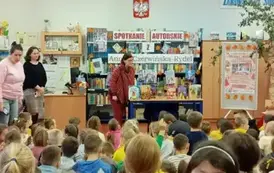 Magiczne spotkanie z Anną Czerwińską-Rydel w naszej bibliotece!  8