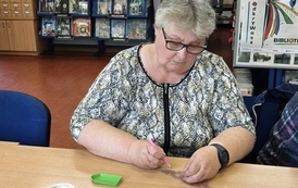 Książkowe rękodzieło &ndash; kreatywnie z seniorami! 21