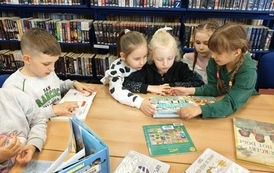 Tydzień Bibliotek pełen uśmiech&oacute;w i niezwykłych gości ,,Myszki,, i ,,Motylki,, 26