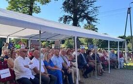MUZYKA, SZTUKA I LETNIE SPOTKANIE W STĄŻKACH 27