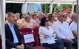 MUZYKA, SZTUKA I LETNIE SPOTKANIE W STĄŻKACH 45