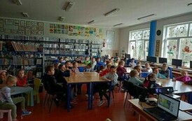 Lekcja biblioteczna i warsztaty plastyczne z klasą II a i II b  13