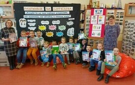 Nowi czytelnicy w bibliotece 7