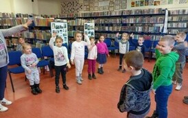 Wizyta Motyli i Lisk&oacute;w w naszej bibliotece 23