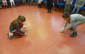 Pluszowy Miś z klasą Ib i IIIa 19