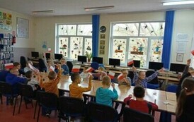 Spotkanie patriotyczne z klasą I i III 21