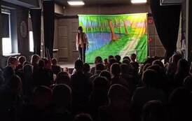 Teatrzyk Maska z Krakowa ze spektaklem Misio Tulisio. 6