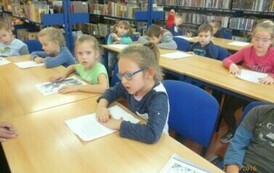 Czytanie wierszy i opowiadań o jesieni 8