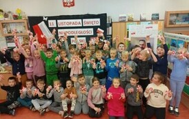 Święto Niepodległości w bibliotece &ndash; edukacyjna przygoda klas drugich  18