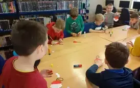 Świąteczne zajęcia w naszej bibliotece! 2024 13