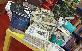 Grudniowe spotkanie Dyskusyjnego Klubu Książki  12