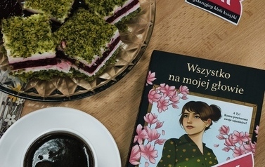 Między słowami, emocjami i ludzkimi historiami &ndash; październikowe spotkanie Dyskusyjnego Klubu Książki 12