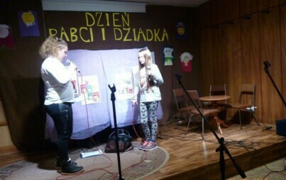 Zdjęcie do Ferie z biblioteką