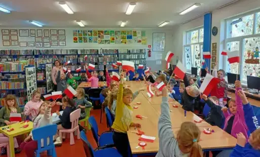 Warsztaty patriotyczne z uczniami klasy II !!!